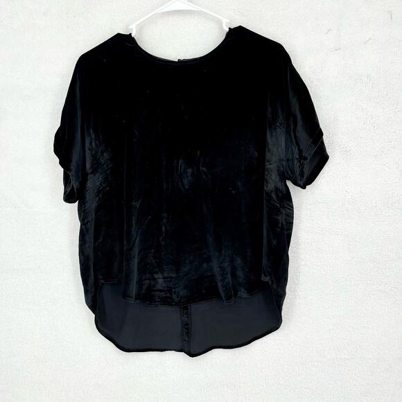 Madewell Women’s Velvet Black Short Sleeve Blouse Button Back Size Small - Picture 2 of 4